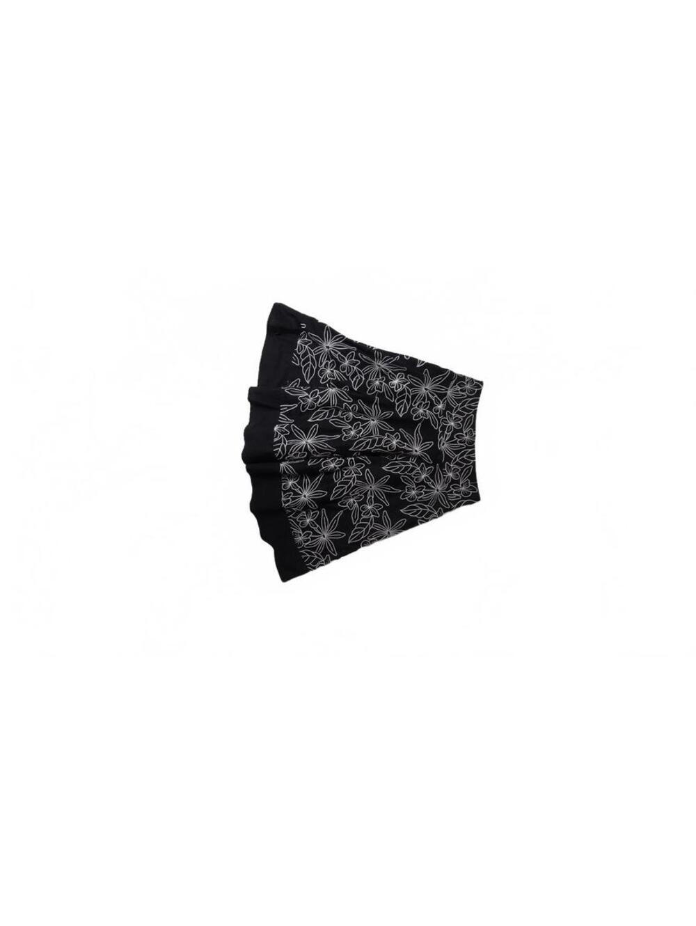 White house black market black and white floral flared circle skirt